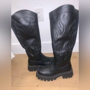 Black platform western boots! Never worn before! I love them just too big